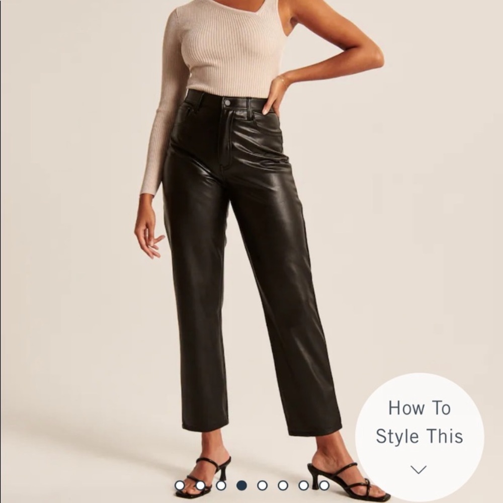 A&F Vegan Leather Pants 🖤📞⚫️🗝🦓